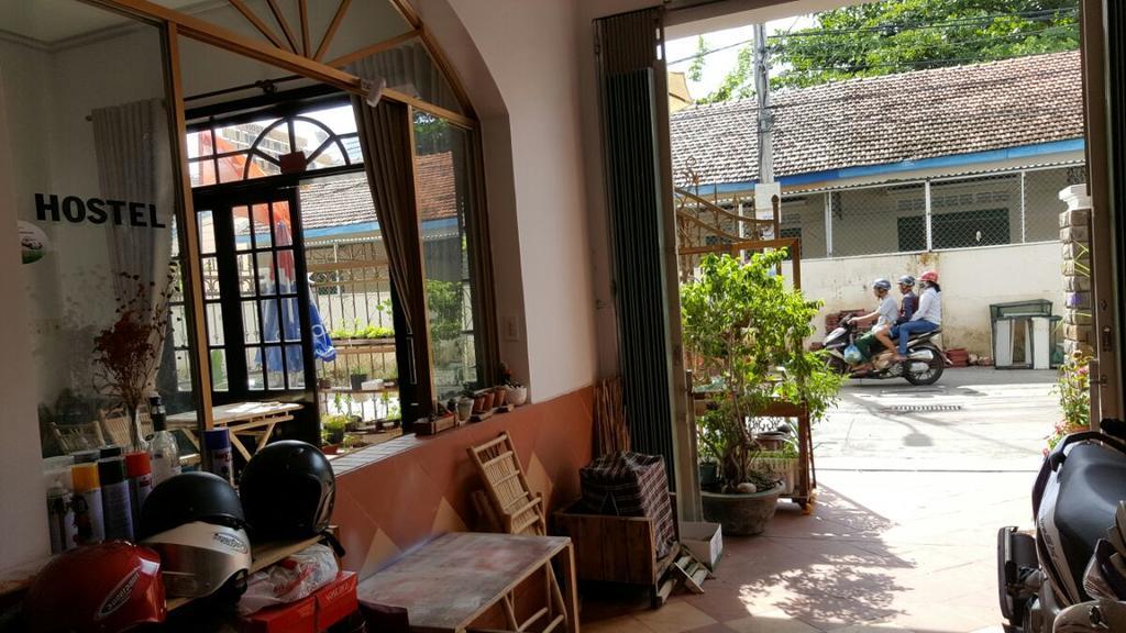 Little Home Hostel Vinh Hai المظهر الخارجي الصورة